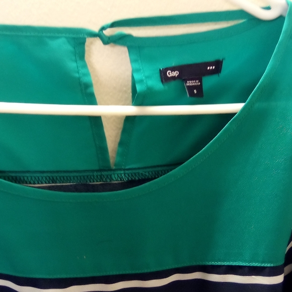 GAP BLOUSE - Picture 3 of 4
